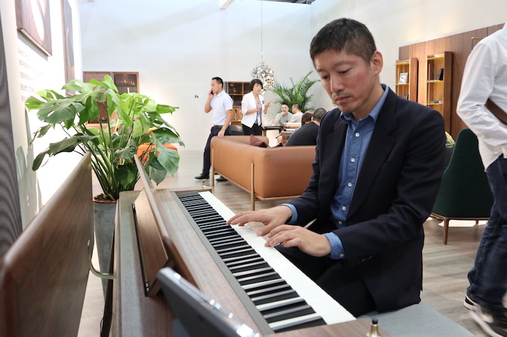 携手Mexarts漾美家居，概念款s36沙龙会亮相上海家具展